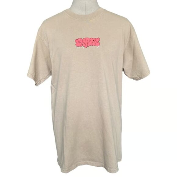 Men’s Empire tan and red spray paint graphic tee in size medium - Picture 3 of 3